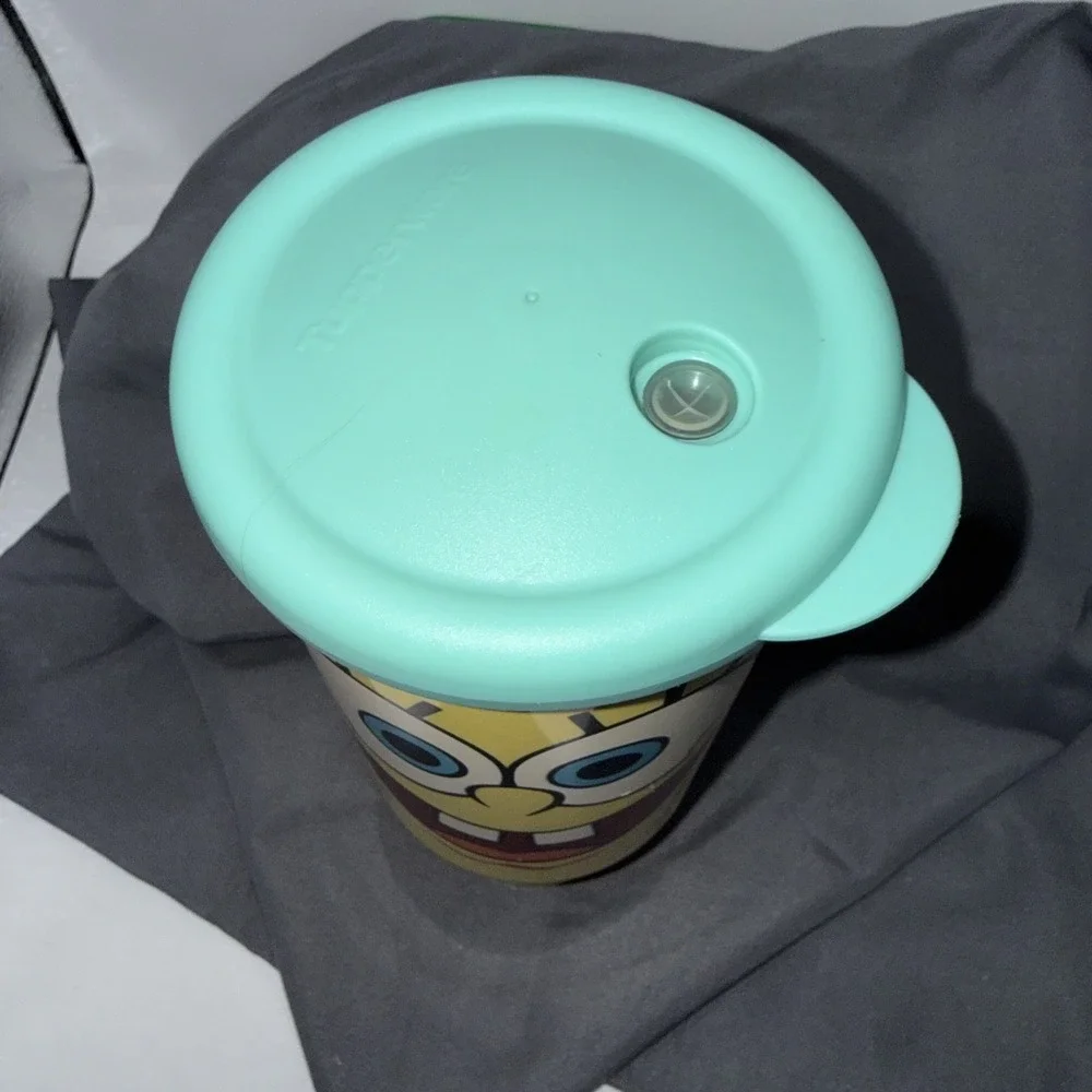 SpongeBob 2003 Tupperware 32oz On-The-Go Tumbler 4628A-2